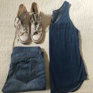 Old Navy Denim Sleeveless Top - M